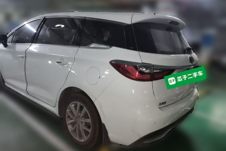 Used BYD Song MAX 2019 1.5T Manual Smart Connect Ruiyi Sunroof Model 7 Seats China VI Standard Rear Left 45 Deg