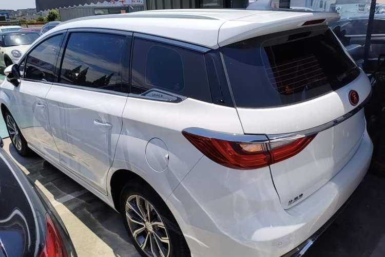 Used BYD Song MAX 2019 1.5T Automatic Smart Connect Ruiyi Sunroof Version 6 Seats China VI Standard Rear Left 45 Deg