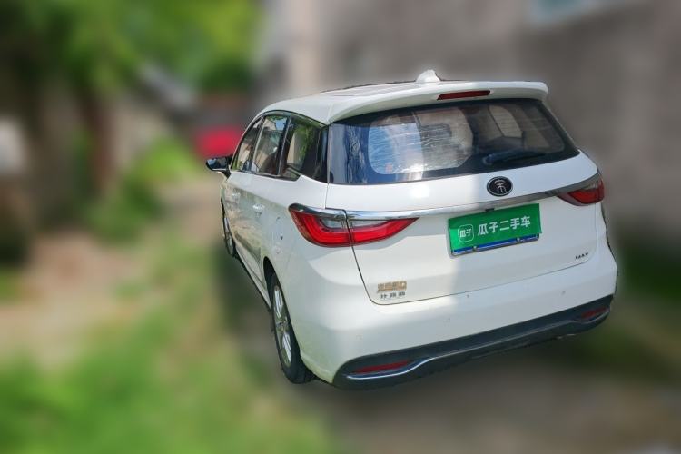 Used BYD Song MAX 2019 1.5T Manual Smart Connect Ruiyi Sunroof Model 6 Seats China VI Standard Rear Left 45 Deg
