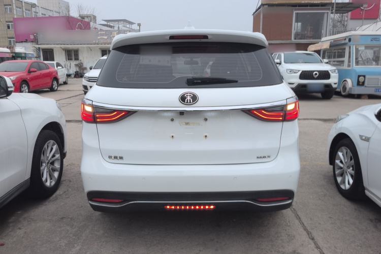 Used BYD Song MAX 2019 1.5T Automatic Smart Connect Prestige Model 6 Seats China V Standard Rear