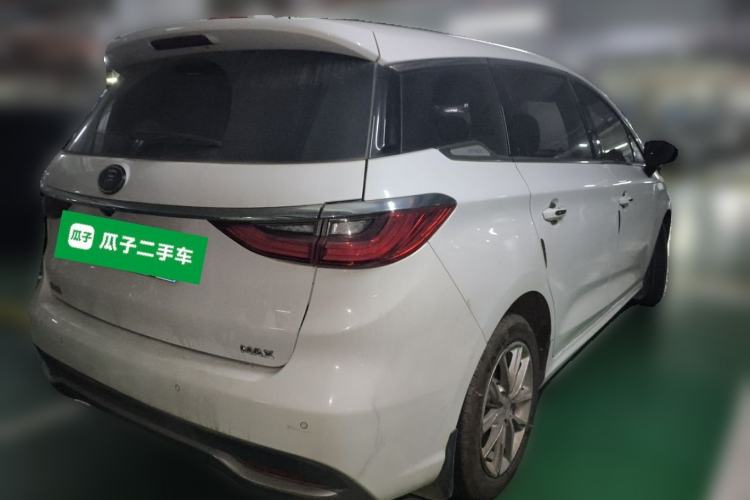Used BYD Song MAX 2019 1.5T Manual Smart Connect Ruiyi Sunroof Model 7 Seats China VI Standard Rear Right 45 Deg
