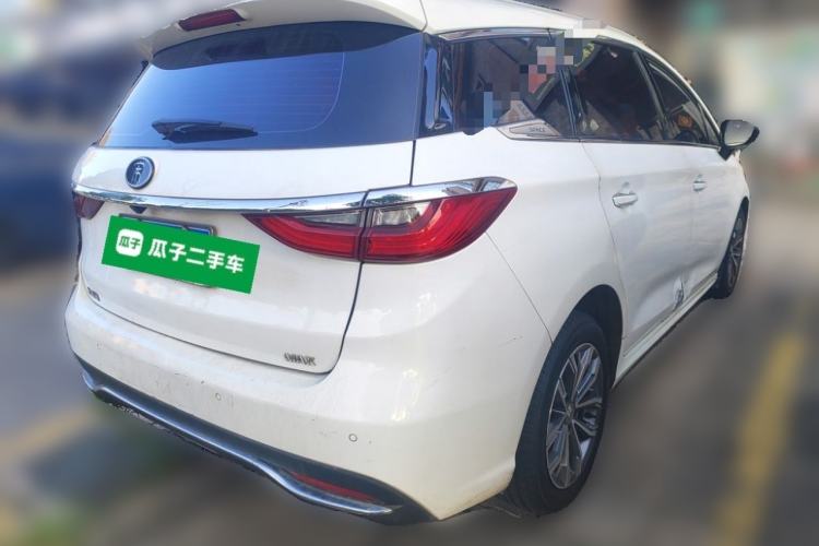 Used BYD Song MAX 2019 1.5T Automatic Smart Connect ZhiLian RuiDong Model 7 Seats China V Emission Standard Rear Right 45 Deg