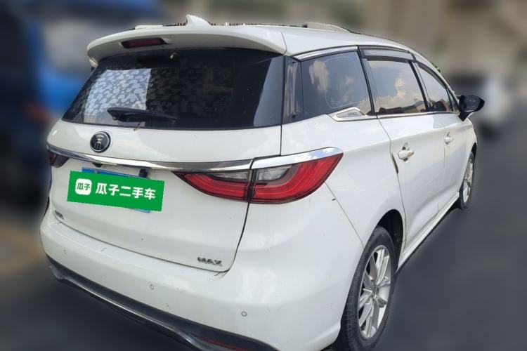 Used BYD Song MAX 2019 1.5T Manual Smart Connect Ruiyi Model 7 Seats China V Emission Standard Rear Right 45 Deg