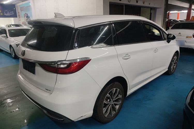 Used BYD Song MAX 2019 1.5T Automatic Smart Connect ZhiLian RuiDong 6 Seats China VI Standard Rear Right 45 Deg