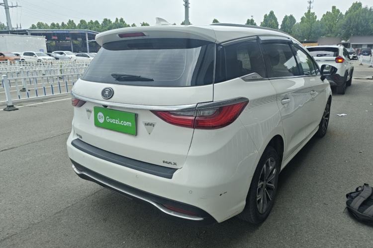 Used BYD Song MAX 2019 1.5T Automatic Smart Connect Prestige Model 6 Seats China VI Standard Rear Right 45 Deg