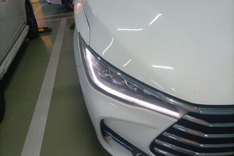 Used BYD Song MAX 2019 1.5T Automatic Smart Connect Ruiyi Sunroof Model 7 Seats China VI Standard Right Front Headlight