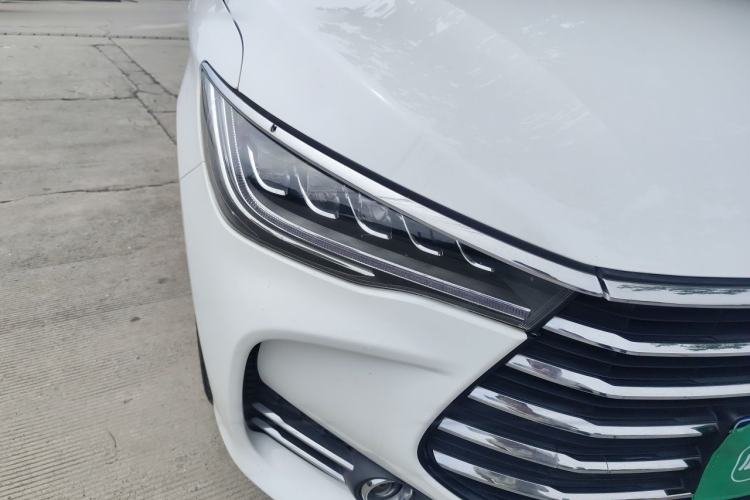 Used BYD Song MAX 2019 1.5T Automatic Smart Connect Ruiyi Sunroof Model 7 Seats China VI Standard Right Front Headlight
