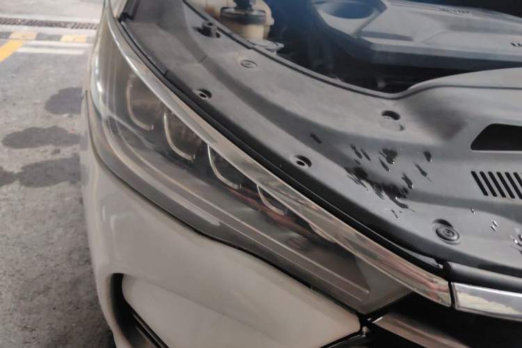 Used BYD Song MAX 2019 1.5T Manual Smart Connect Ruiyi Sunroof Model 7 Seats China VI Standard Right Front Headlight