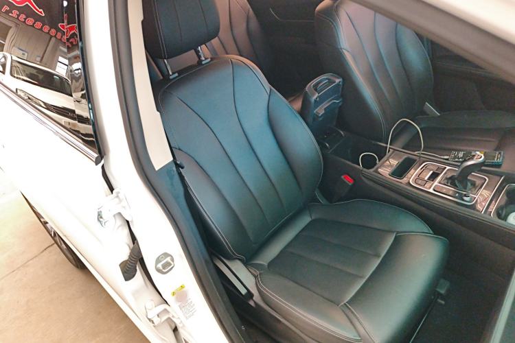 Used BYD Song MAX 2019 1.5T Automatic Smart Connect Ruiyi Sunroof Model 7 Seats China VI Standard Right Front Seat