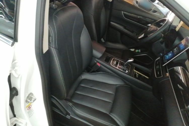 Used BYD Song MAX 2019 1.5T Automatic Smart Connect Ruiyi Sunroof Model 7 Seats China VI Standard Right Front Seat