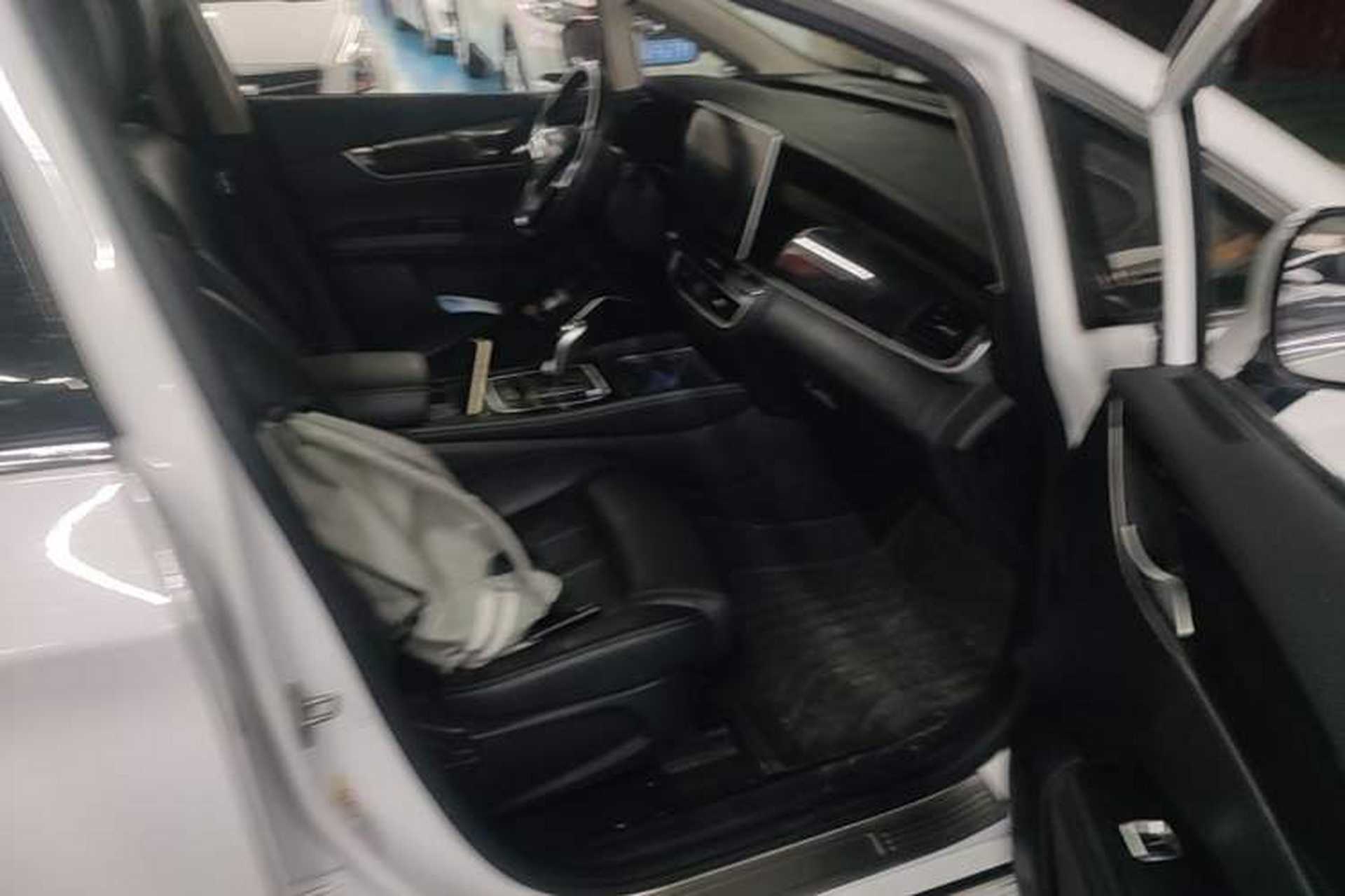Used BYD Song MAX 2019 1.5T Automatic Smart Connect ZhiLian RuiDong 6 Seats China VI Standard Right Front Seat