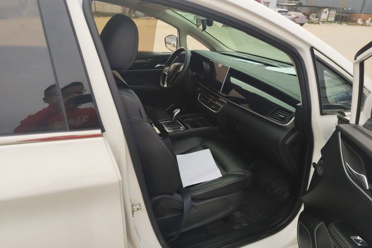 Used BYD Song MAX 2019 1.5T Automatic Smart Connect Ruiyi Model 7 Seats China V Emission Standard Right Front Seat