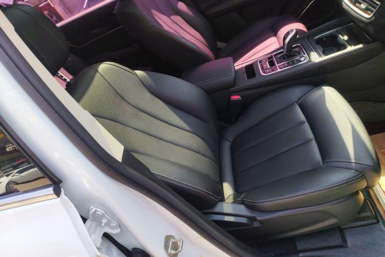 Used BYD Song MAX 2019 1.5T Automatic Smart Connect Ruiyi Sunroof Version 6 Seats China VI Standard Right Front Seat