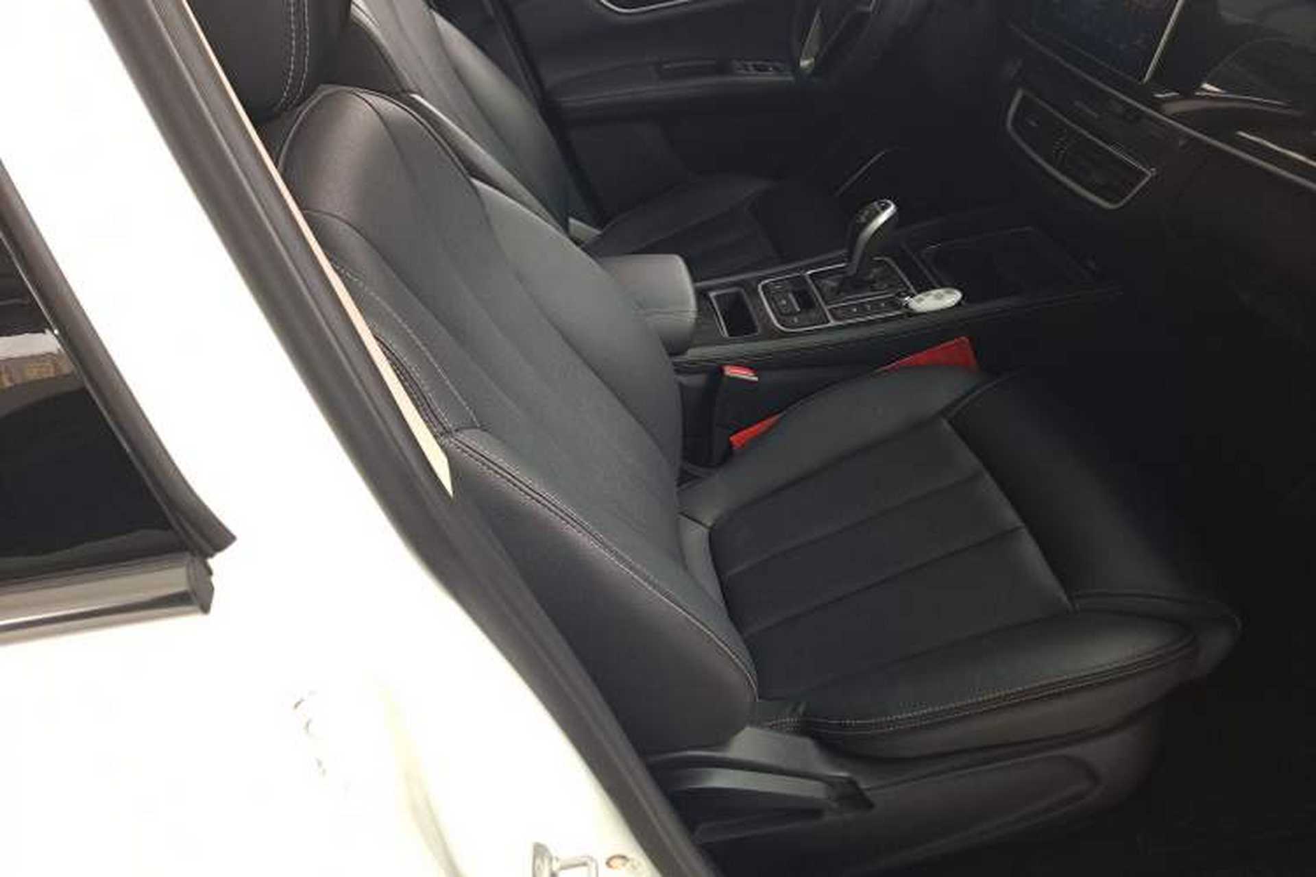 Used BYD Song MAX 2019 1.5T Automatic Smart Connect Ruiyi Sunroof Version 6 Seats China VI Standard Right Front Seat