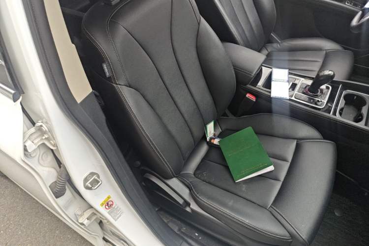 Used BYD Song MAX 2019 1.5T Automatic Smart Connect Prestige Model 6 Seats China VI Standard Right Front Seat