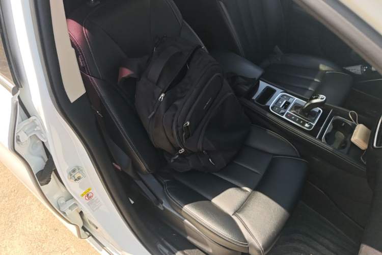 Used BYD Song MAX 2019 1.5T Automatic Smart Connect Ruiyi Model 6 Seats China VI Standard Right Front Seat