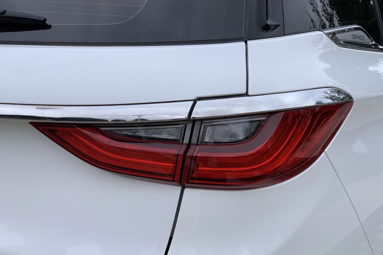 Used BYD Song MAX 2019 1.5T Automatic Smart Connect Ruiyi Model 7 Seats China V Emission Standard Right Rear Taillight