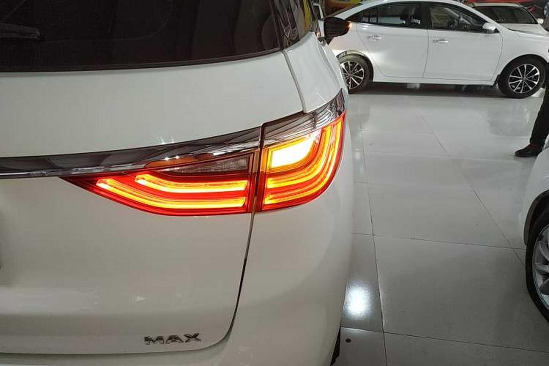 Used BYD Song MAX 2019 1.5T Automatic Smart Connect Ruiyi Sunroof Version 6 Seats China VI Standard Right Rear Taillight