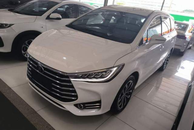 Used BYD Song MAX 2019 1.5T Automatic Smart Connect Ruiyi Sunroof Model 7 Seats China VI Standard