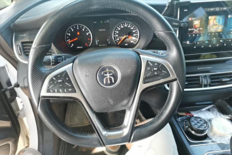 Used BYD Song MAX 2019 1.5T Automatic Smart Connect Ruiyi Model 6-Seater China V Standard Steering Wheel