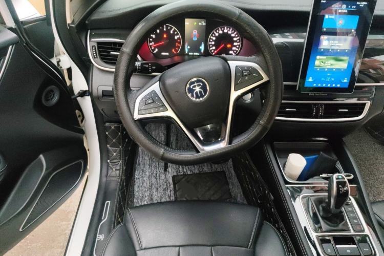 Used BYD Song MAX 2019 1.5T Automatic Smart Connect Ruiyi Sunroof Model 7 Seats China VI Standard Steering Wheel