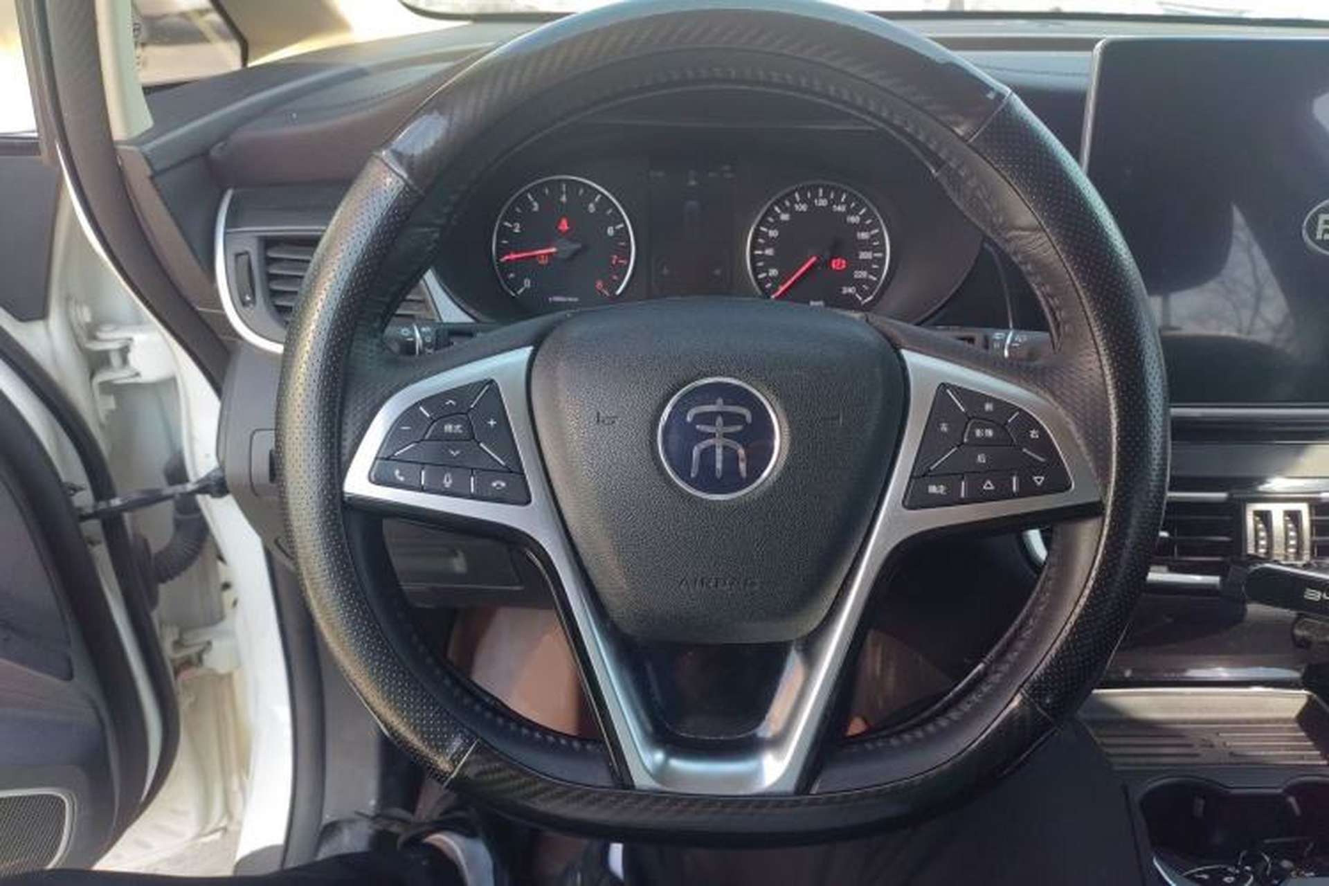 Used BYD Song MAX 2019 1.5T Automatic Smart Connect ZhiLian RuiDong Model 7 Seats China VI Standard Steering Wheel