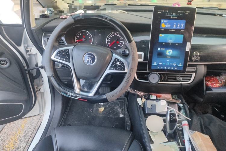 Used BYD Song MAX 2019 1.5T Automatic Smart Connect ZhiLian RuiDong Model 7 Seats China V Emission Standard Steering Wheel