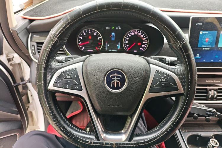 Used BYD Song MAX 2019 1.5T Automatic Smart Connect Ruiyi Sunroof Model 7 Seats China VI Standard Steering Wheel