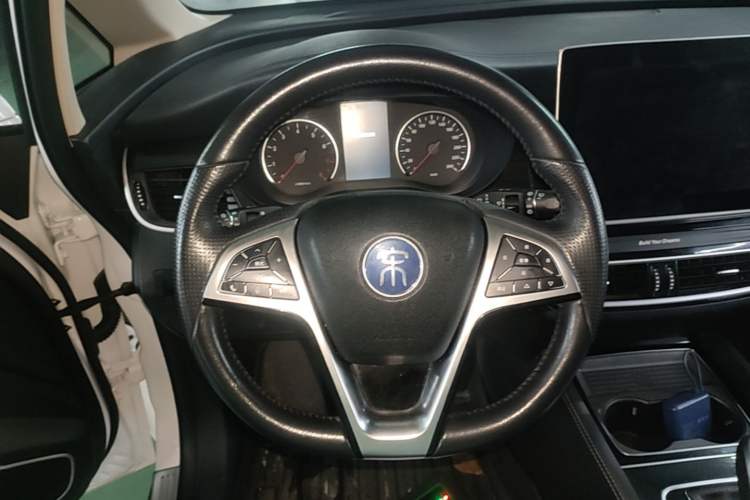 Used BYD Song MAX 2019 1.5T Automatic Smart Connect ZhiLian RuiDong 6 Seats China VI Standard Steering Wheel