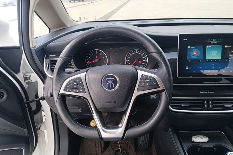 Used BYD Song MAX 2019 1.5T Automatic Smart Connect Ruiyi Sunroof Model 7 Seats China VI Standard Steering Wheel