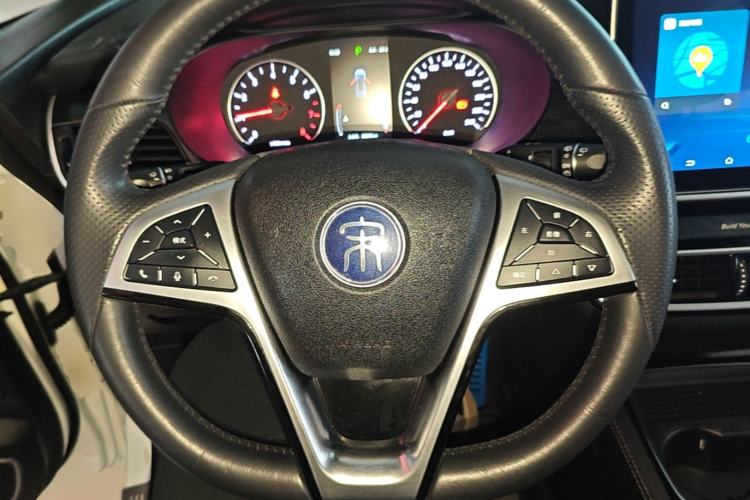 Used BYD Song MAX 2019 1.5T Automatic Smart Connect ZhiLian RuiDong Model 7 Seats China V Emission Standard Steering Wheel