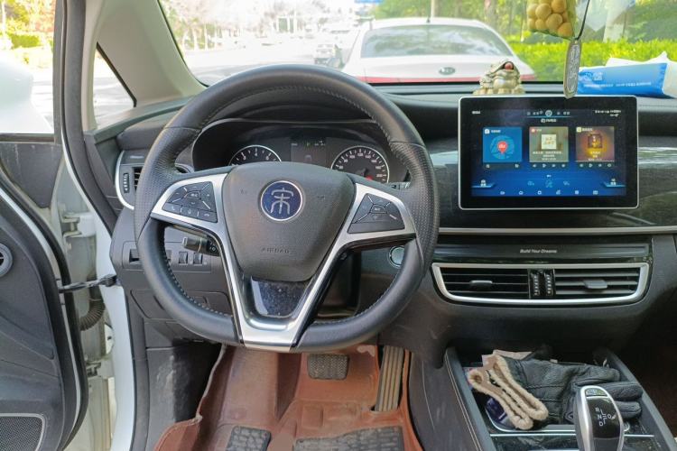 Used BYD Song MAX 2019 1.5T Automatic Smart Connect Ruiyi Sunroof Model 7 Seats China VI Standard Steering Wheel