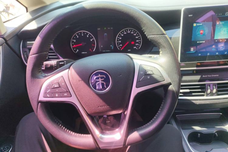 Used BYD Song MAX 2019 1.5T Automatic Smart Connect Ruiyi Sunroof Version 6 Seats China VI Standard Steering Wheel