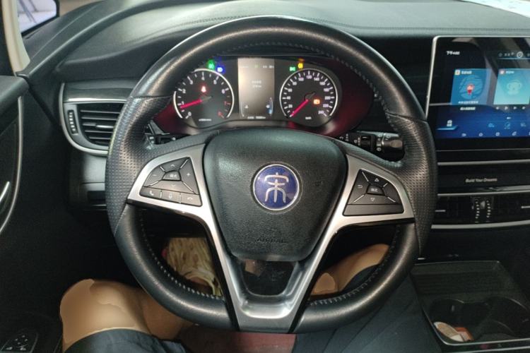 Used BYD Song MAX 2019 1.5T Automatic Smart Connect Ruiyi Sunroof Model 7 Seats China VI Standard Steering Wheel