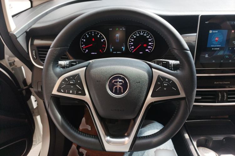 Used BYD Song MAX 2019 1.5T Automatic Smart Connect Ruiyi Sunroof Version 6 Seats China VI Standard Steering Wheel