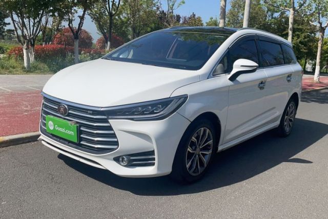 Used BYD Song MAX 2019 1.5T Automatic Smart Connect Prestige Model 6 Seats China V Standard