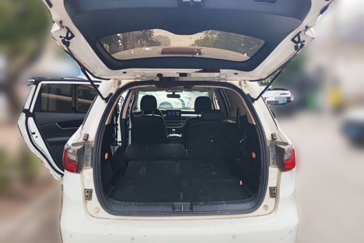 Used BYD Song MAX 2019 1.5T Automatic Smart Connect Ruiyi Sunroof Model 7 Seats China VI Standard Trunk