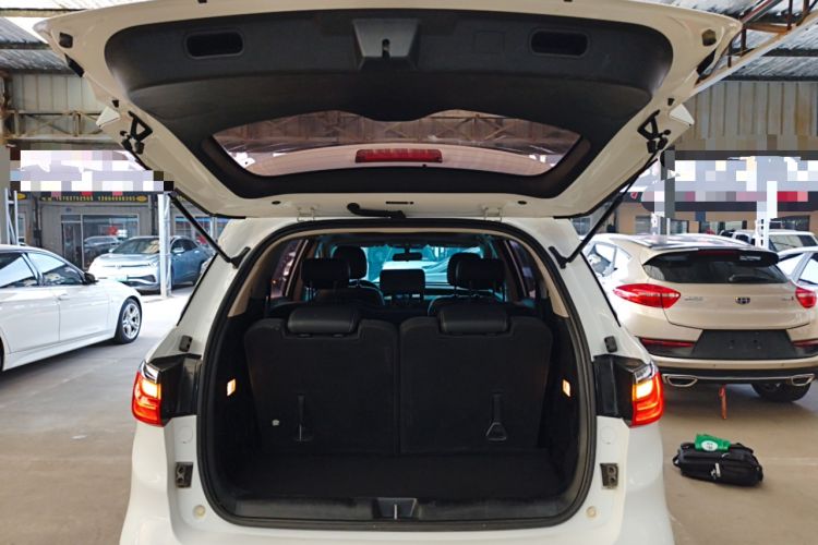 Used BYD Song MAX 2019 1.5T Automatic Smart Connect Ruiyi Sunroof Model 7 Seats China VI Standard Trunk