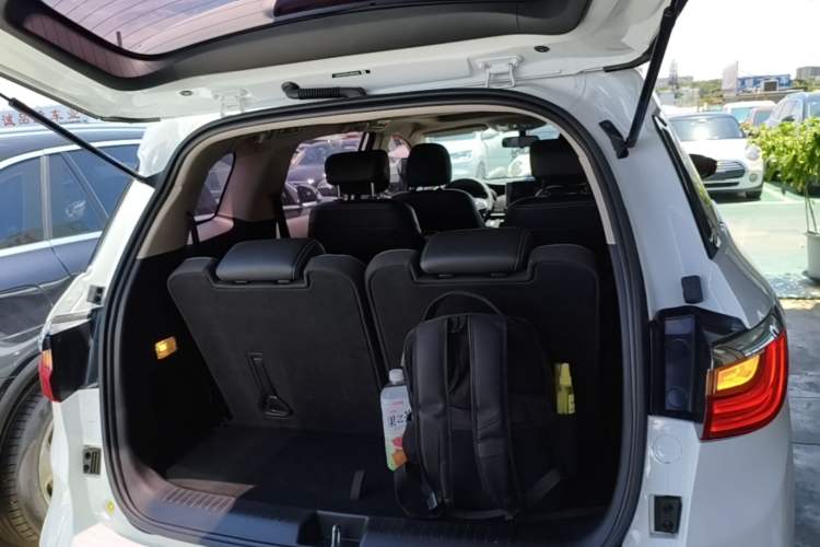 Used BYD Song MAX 2019 1.5T Automatic Smart Connect Ruiyi Sunroof Version 6 Seats China VI Standard Trunk
