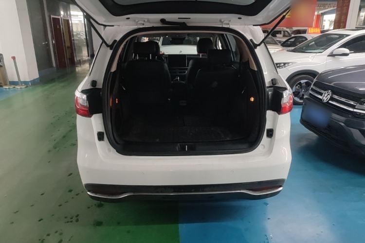 Used BYD Song MAX 2019 1.5T Automatic Smart Connect ZhiLian RuiDong 6 Seats China VI Standard Trunk