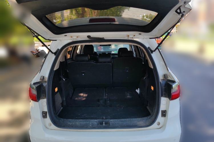 Used BYD Song MAX 2019 1.5T Automatic Smart Connect Ruiyi Sunroof Model 7 Seats China VI Standard Trunk