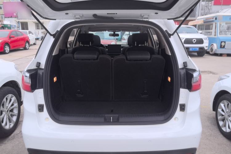 Used BYD Song MAX 2019 1.5T Automatic Smart Connect Prestige Model 6 Seats China V Standard Trunk