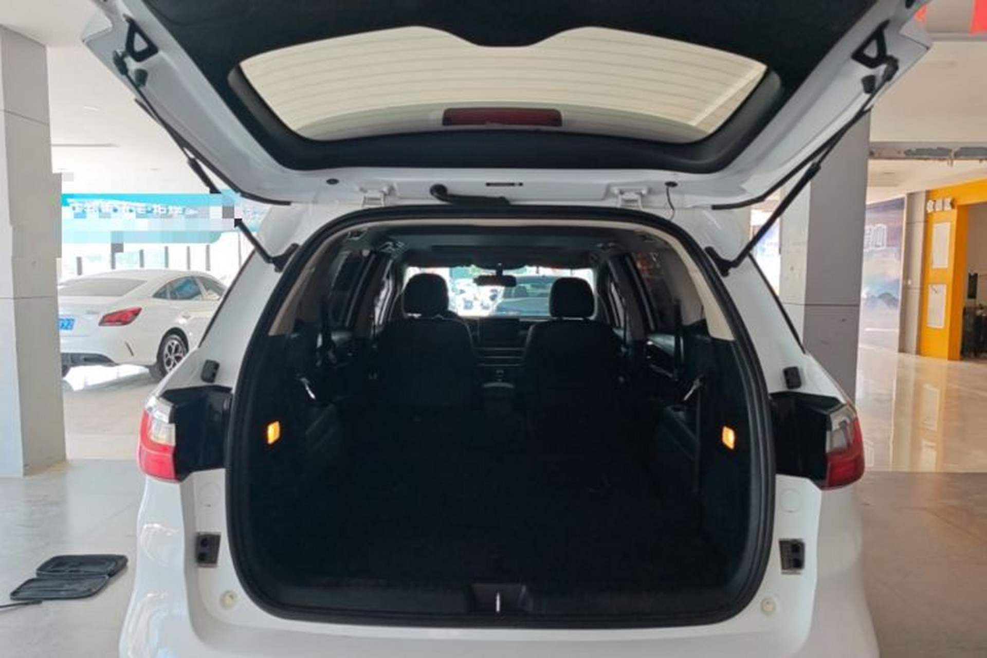Used BYD Song MAX 2019 1.5T Manual Smart Connect Ruiyi Sunroof Model 7 Seats China VI Standard Trunk