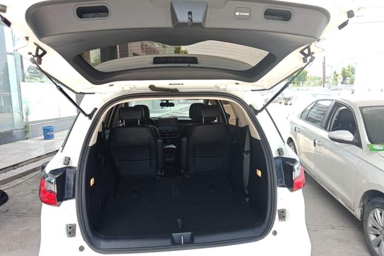 Used BYD Song MAX 2019 1.5T Automatic Smart Connect Prestige Model 6 Seats China VI Standard Trunk