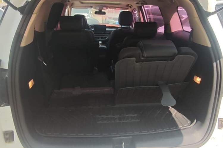Used BYD Song MAX 2019 1.5T Automatic Smart Connect Ruiyi Model 6 Seats China VI Standard Trunk