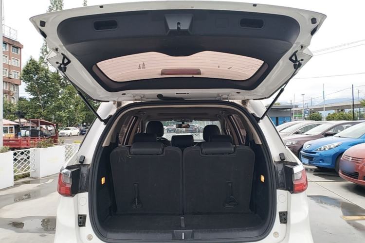 Used BYD Song MAX 2019 1.5T Automatic Smart Connect Ruiyi Sunroof Model 7 Seats China VI Standard Trunk
