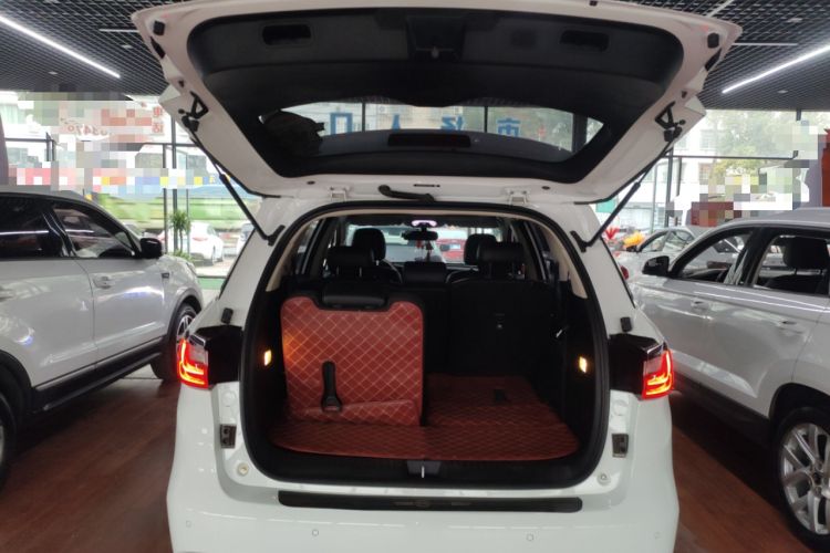 Used BYD Song MAX 2019 1.5T Automatic Smart Connect Ruiyi Sunroof Model 7 Seats China VI Standard Trunk
