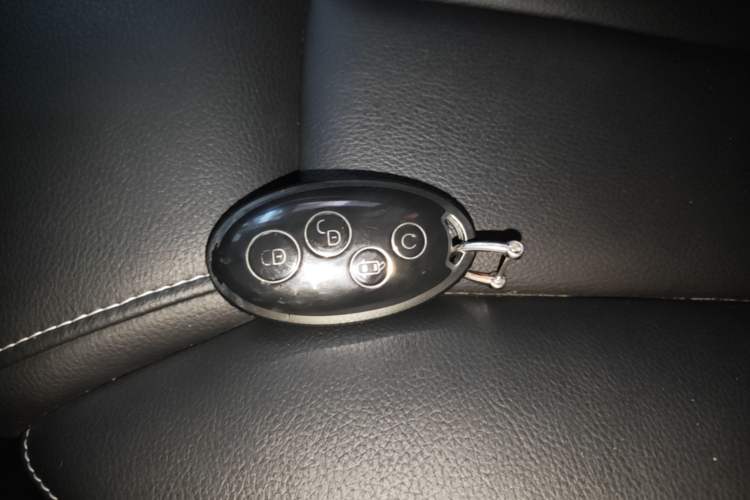 Used BYD Song MAX 2019 1.5T Automatic Smart Connect Ruiyi Sunroof Model 7 Seats China VI Standard Vehicle Key