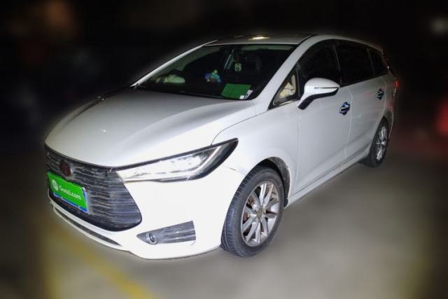 Used BYD Song MAX 2019 1.5T Manual Smart Connect Ruiyi Sunroof Model 7 Seats China VI Standard
