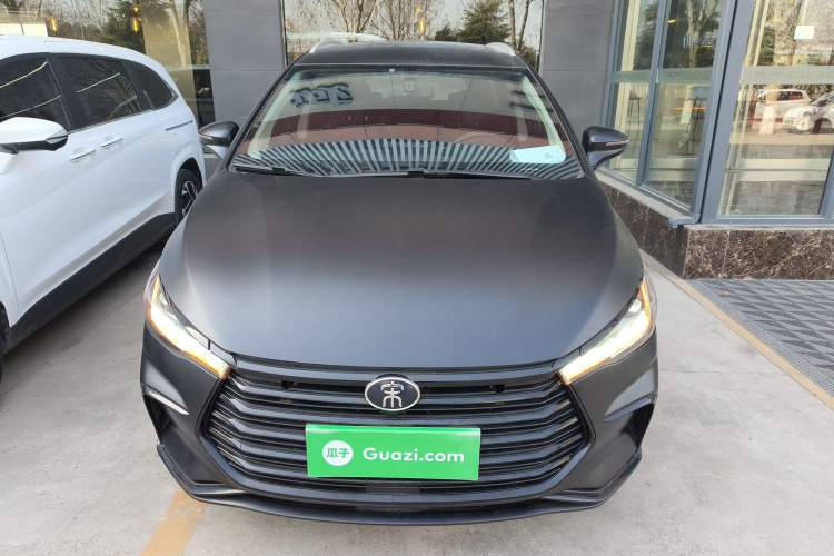 Used BYD Song MAX 2021 Upgraded Model 1.5T Automatic Luxury 6-Seater Front